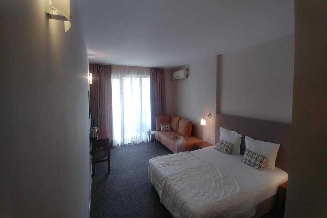 Family Hotel Muses Sozopol Buitenkant foto