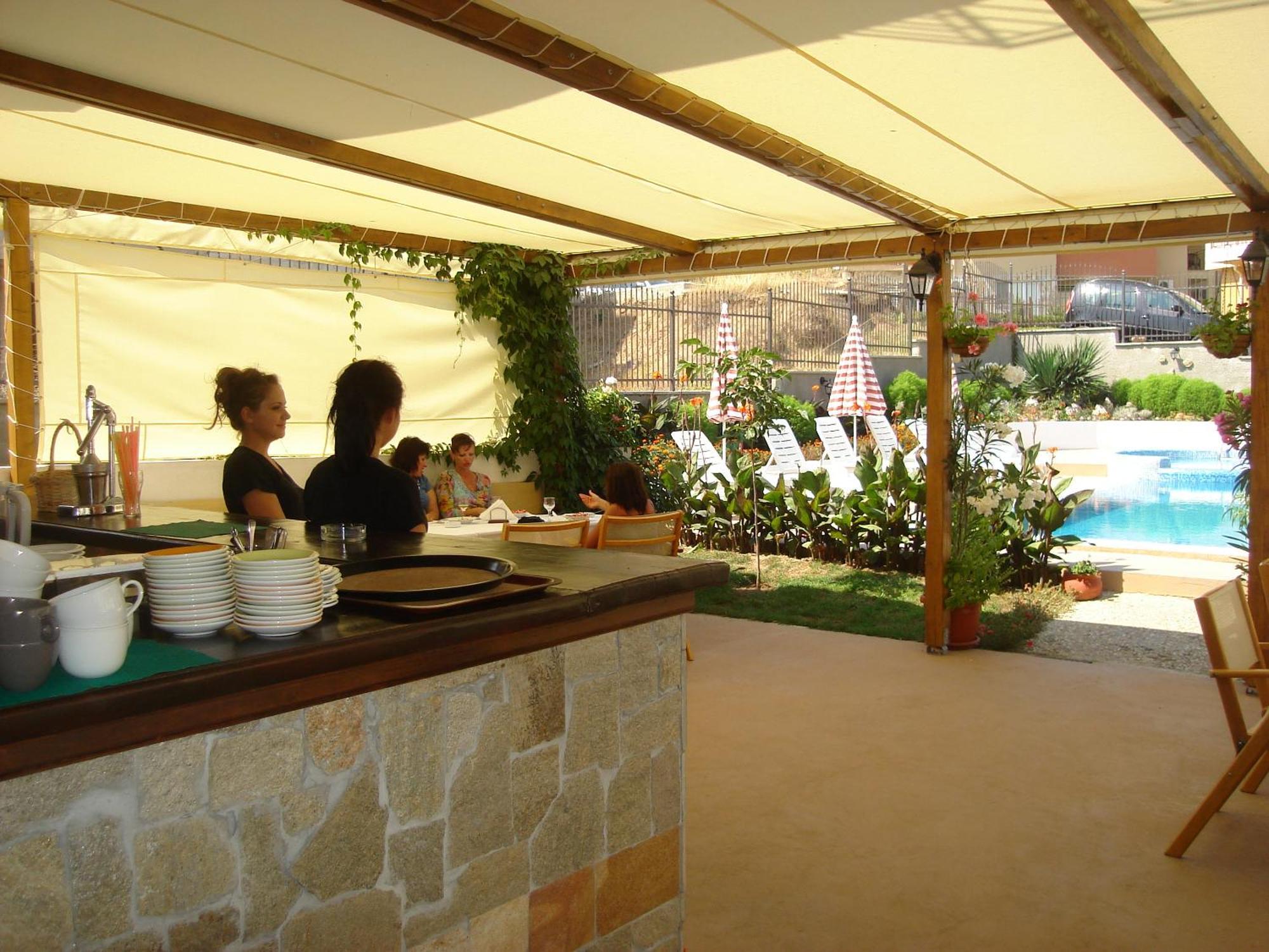 Family Hotel Muses Sozopol Buitenkant foto