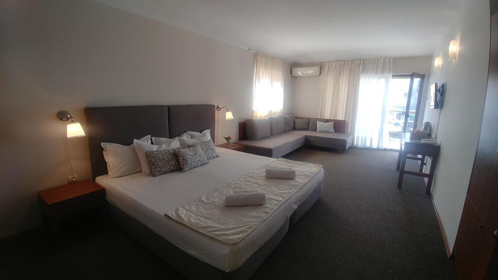 Family Hotel Muses Sozopol Buitenkant foto