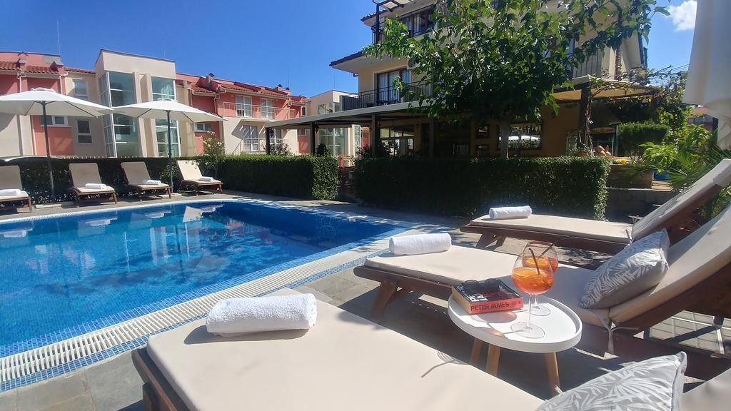 Family Hotel Muses Sozopol Buitenkant foto